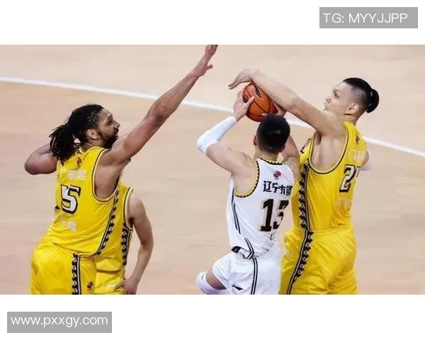 北京排球队团队协作引发热议球迷对战术配合和默契度产生分歧 北京排球队团队协作引发热议球迷对战术配合和默契度产生分歧